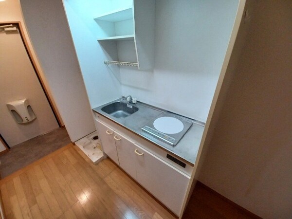 キッチン(別部屋参考写真です)