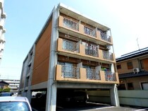 MKタウン江場　B棟の外観写真