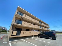 グランデ・ルネサスの外観写真