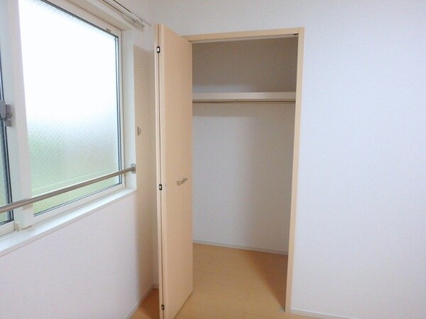 収納(同物件別部屋)