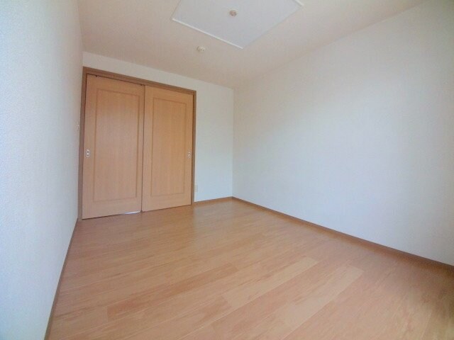 物件内観写真10　(同タイプの部屋写真です)