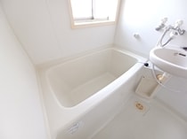 万半荘の外観写真