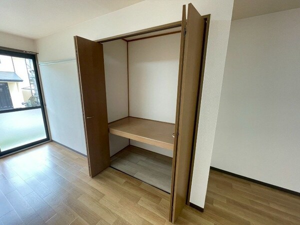 収納(別棟同型参考写真)