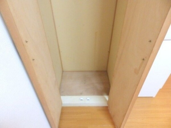 収納(同物件別部屋)