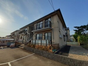 シャトル藤　D棟外観写真