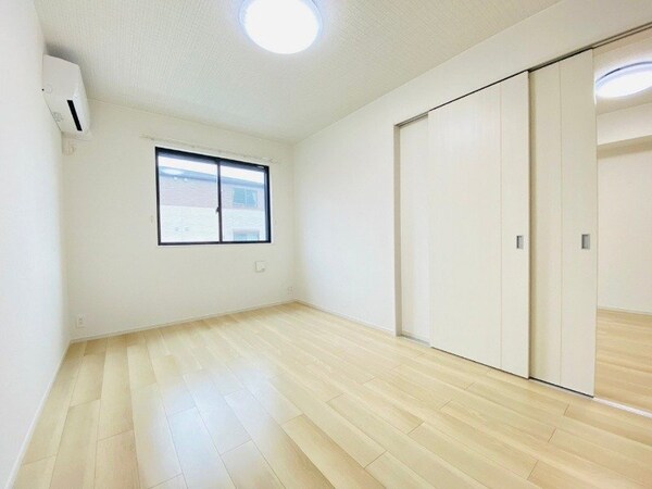 その他部屋・スペース(別部屋反転写真です)