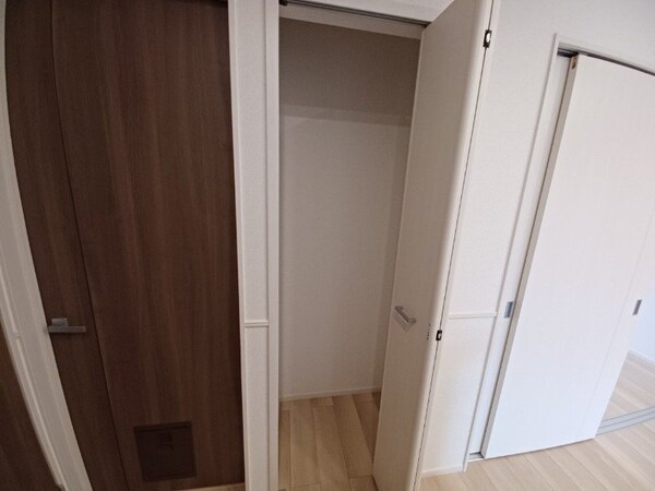 収納(同タイプのお部屋の参考写真です。)