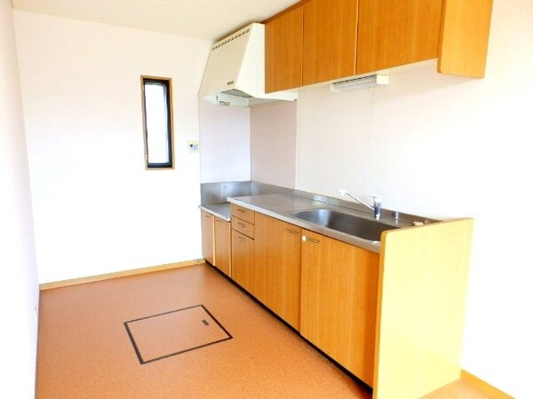 キッチン(同物件、別部屋写真です)