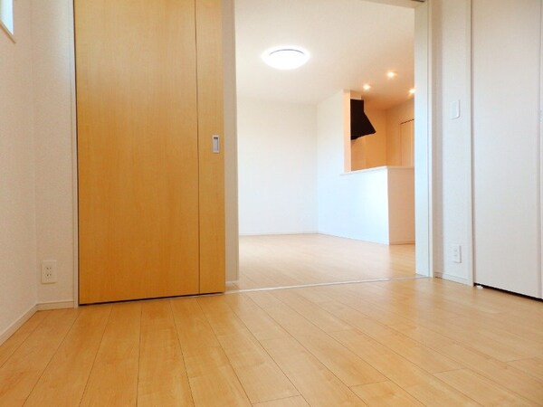 その他部屋・スペース(同物件別部屋のお写真です。)
