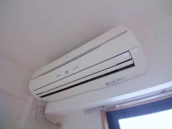 その他設備(同建物の別部屋写真)