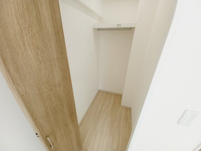 物件内観写真19　(同物件別部屋反転写真です。)