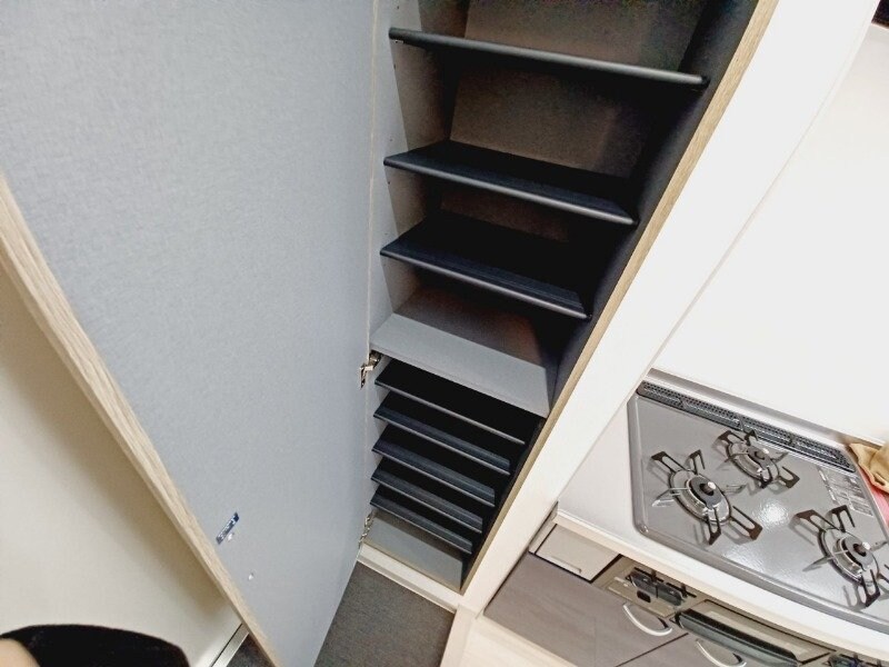 物件内観写真21　(同物件別部屋反転写真です。)