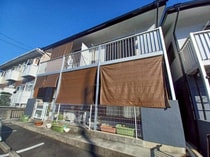 新西方ハイツ C棟の外観写真