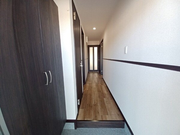 玄関(別部屋参考写真です)