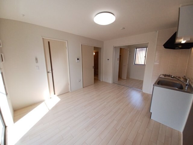 物件内観写真7　(同型反転タイプのお写真です)