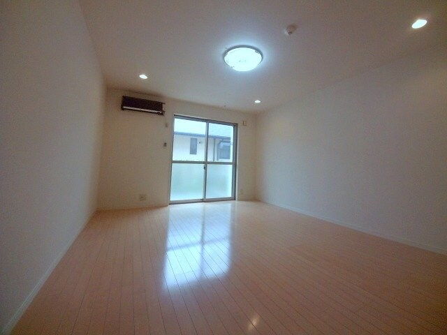 物件内観写真12　(同型参考写真)