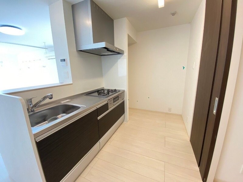 物件内観写真18　(同型反転タイプのお写真です)