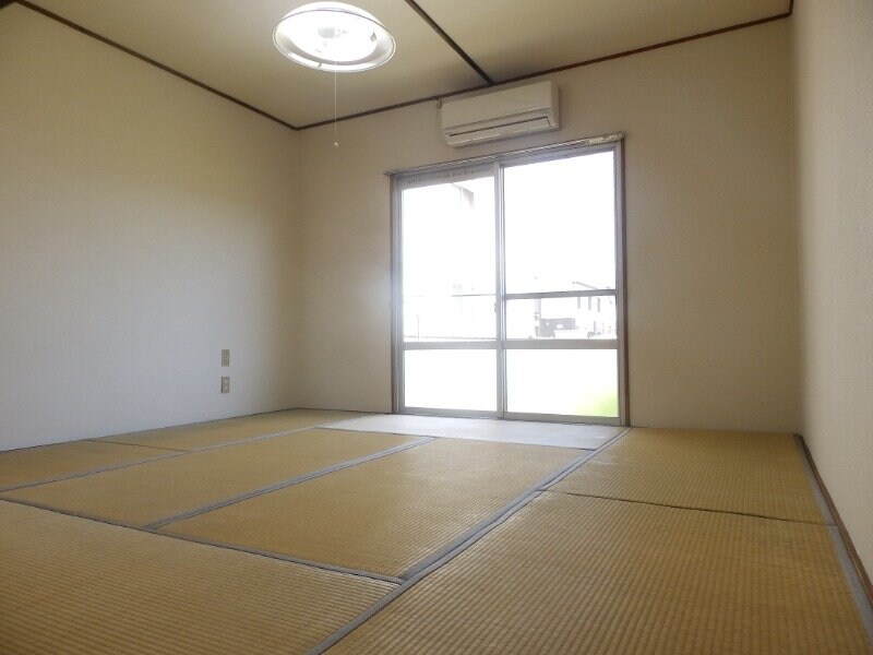 物件内観写真13　(同型別部屋の写真になります。)