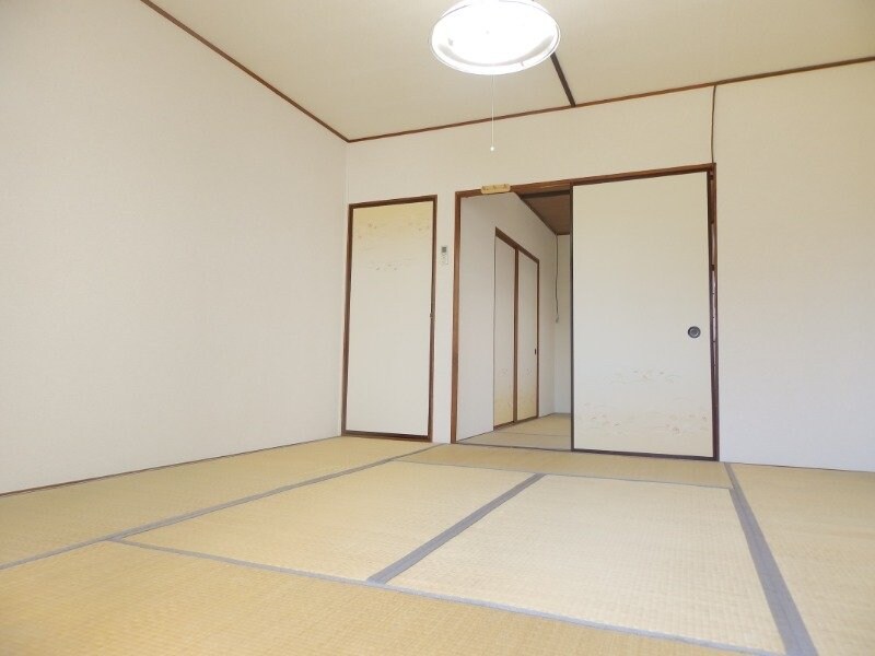 物件内観写真14　(同型別部屋の写真になります。)