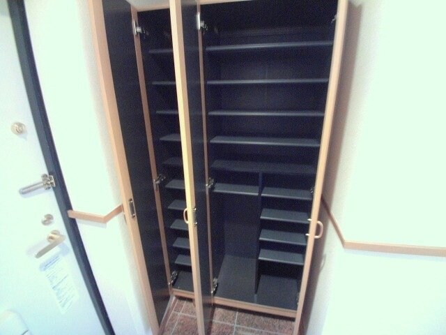 物件内観写真19　(同型参考写真)