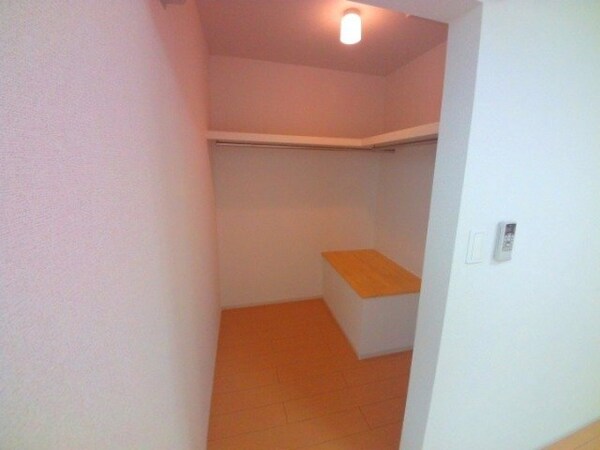 収納(別部屋同型タイプ)