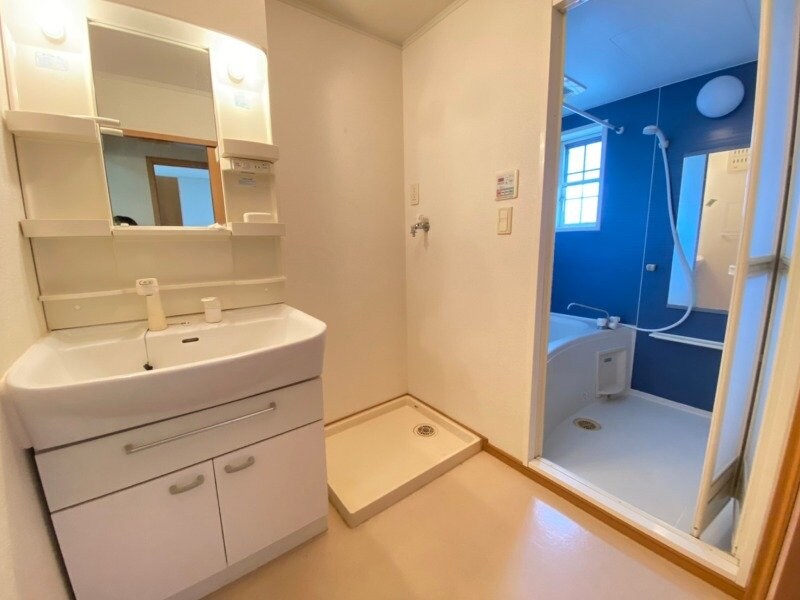 物件内観写真9　(同型参考写真)