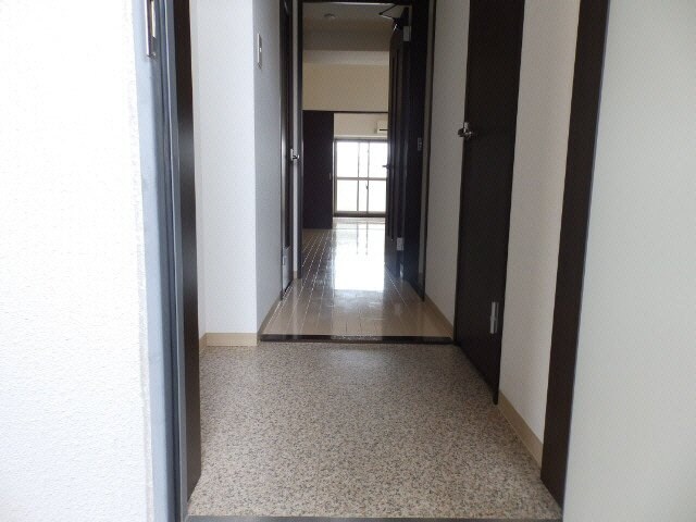 物件内観写真7　(-玄関)