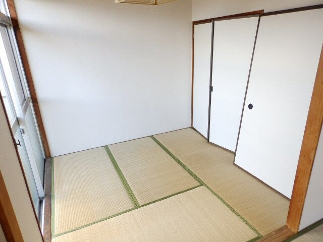 物件内観写真8　(同物件別部屋写真)