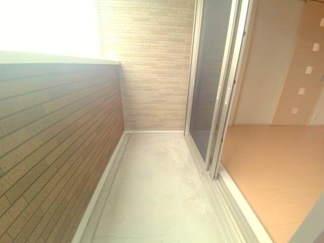 物件内観写真14　(同型反転タイプ画像)