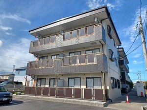 メゾンリビエル外観写真