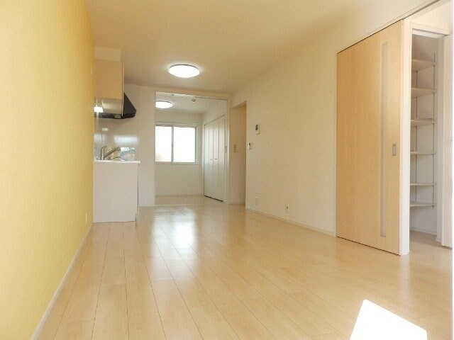 物件内観写真6　(別部屋反転写真です)