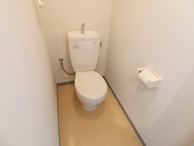 物件内観写真11　(トイレ)