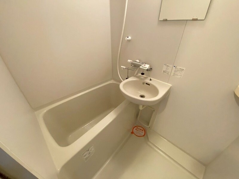 物件内観写真12　(同型参考写真)