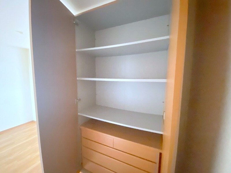 物件内観写真22　(同物件別室写真)