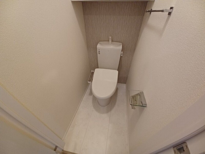 物件内観写真11　(同物件別室反転タイプ画像)