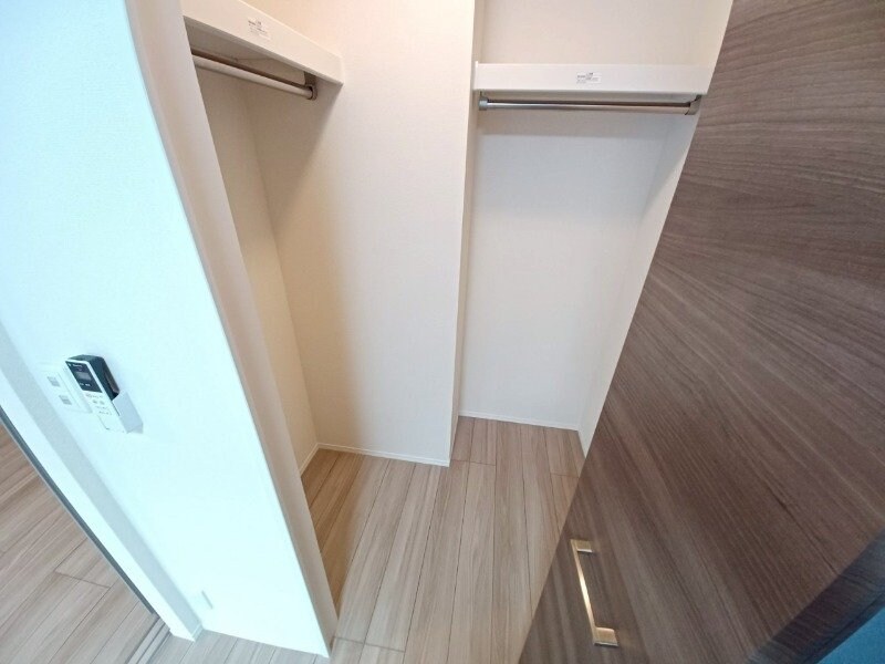 物件内観写真13　(同建物の別部屋写真です)