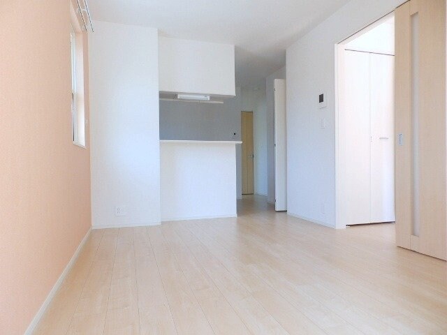 物件内観写真6　(同物件別室反転タイプ)