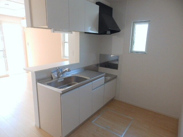 物件内観写真7　(同物件別室反転タイプ)