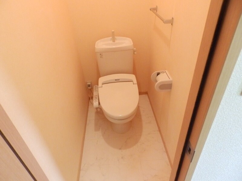 物件内観写真10　(同建物の別部屋写真です)