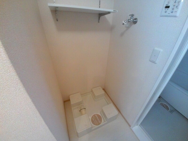 物件内観写真24　(同型反転参考写真)