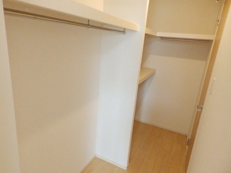 物件内観写真11　(同型参考写真)