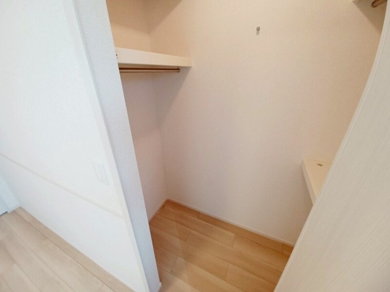 物件内観写真13　(同型参考写真)