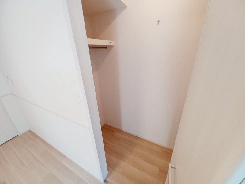 物件内観写真19　(同型参考写真)