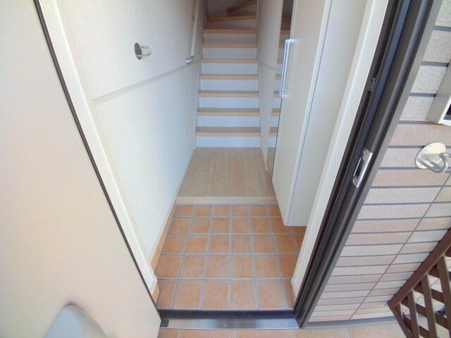 物件内観写真14　(同物件別室反転タイプ)