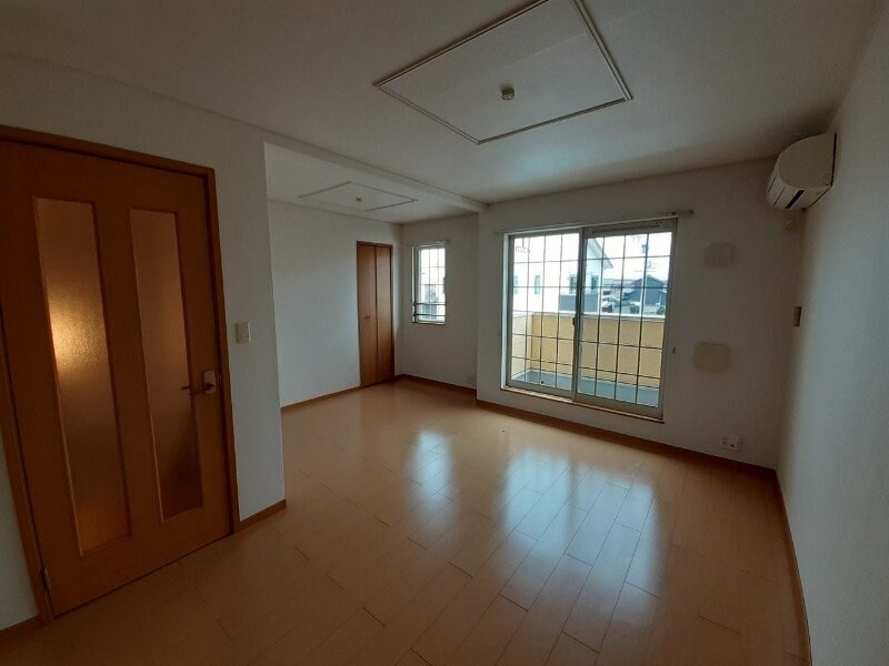 物件内観写真12　(同型反転タイプのお写真です)