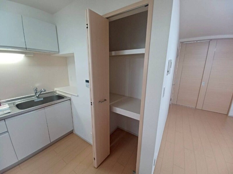 物件内観写真9　(同型参考写真)