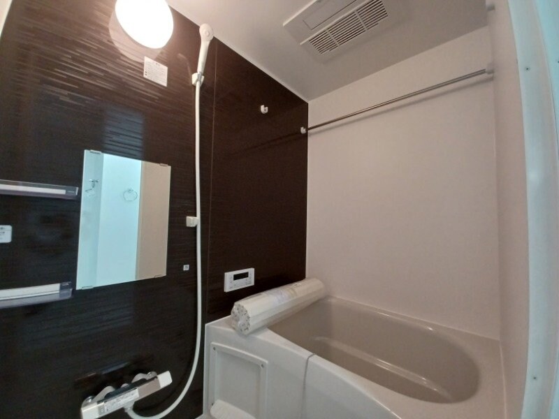 物件内観写真9　(別号室同タイプです。)