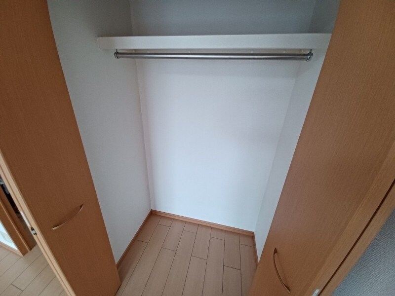 物件内観写真11　(同物件別室写真)