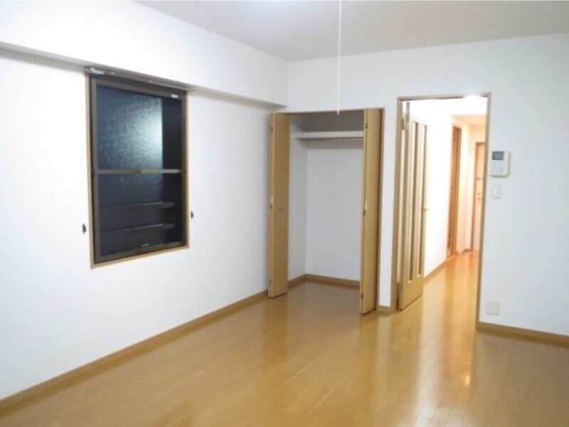 物件内観写真16　(同物件別室写真)