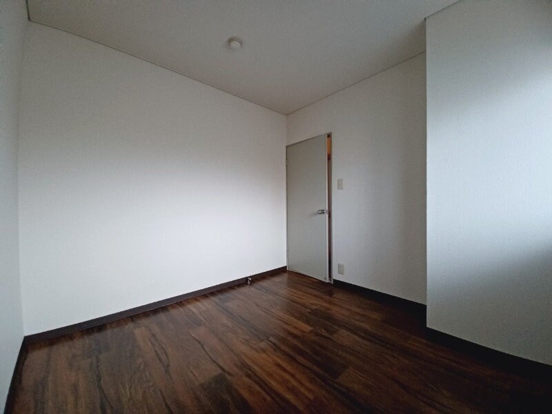 物件内観写真22　(同物件別室画像)